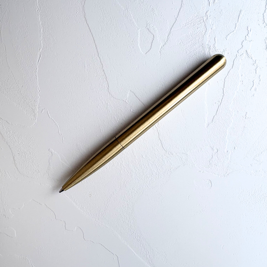 Stylo en laiton brossé