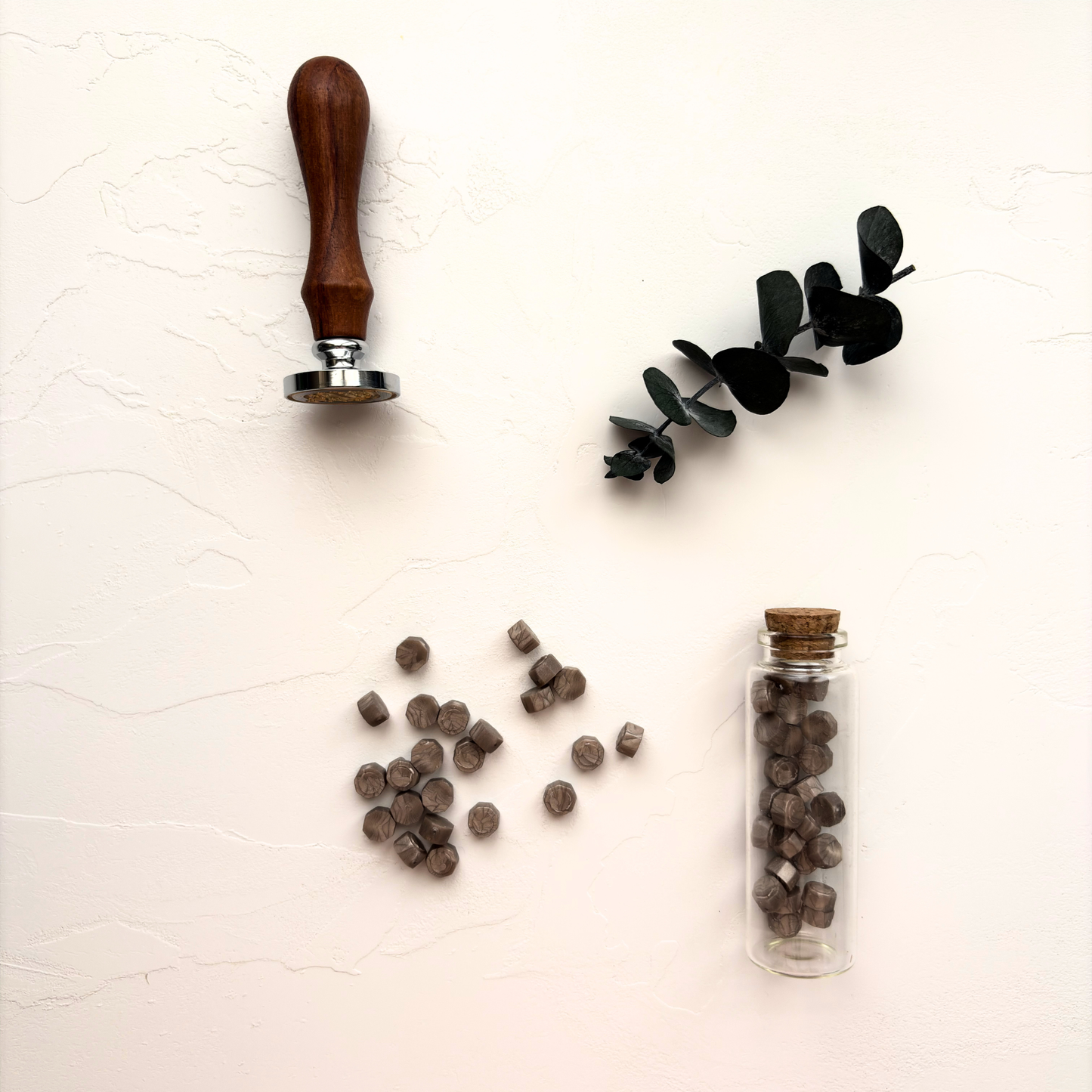 Recharges de cire taupe métal pour papeterie artisanale et correspondance